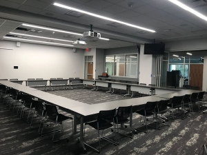 Picture of Innovation Rooms A & B with chairs and tables arranged in circle style